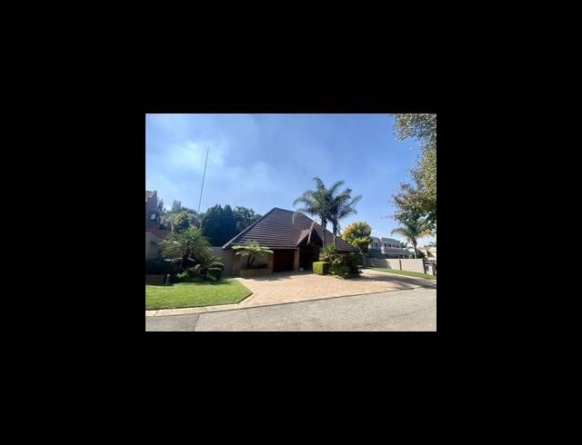 4 BEDROOM GATED ESTATE FOR SALE IN KYALAMI ESTATE